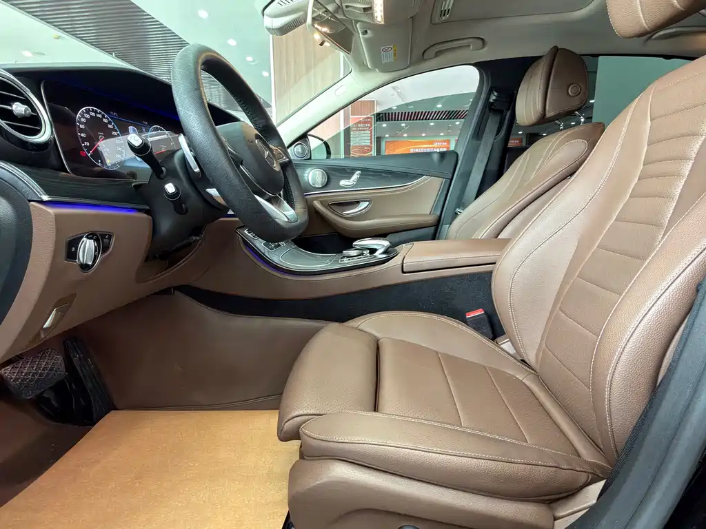 Mercedes-Benz Mercedes-Benz E-Class 2018 E 200 L Sport 2018 - thumbnail 12