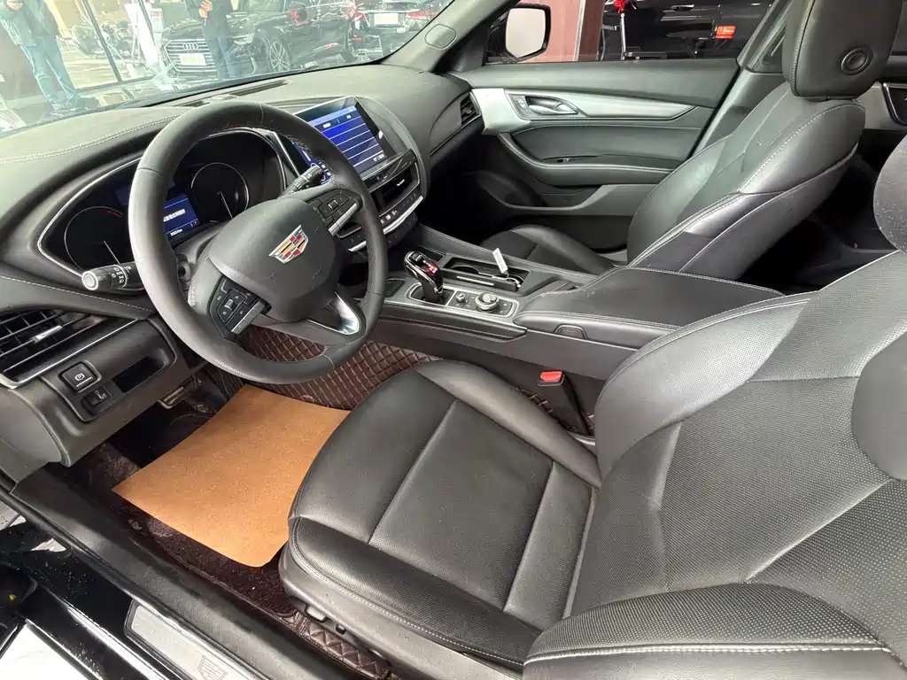 Cadillac Cadillac CT5 2022 28T Luxury 2023 - thumbnail 11