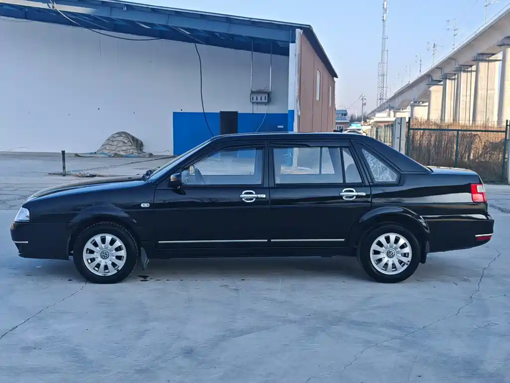 Volkswagen Volkswagen Santana Zhijun 2009 1.8 Manual Leisure Edition 2014 - thumbnail 5