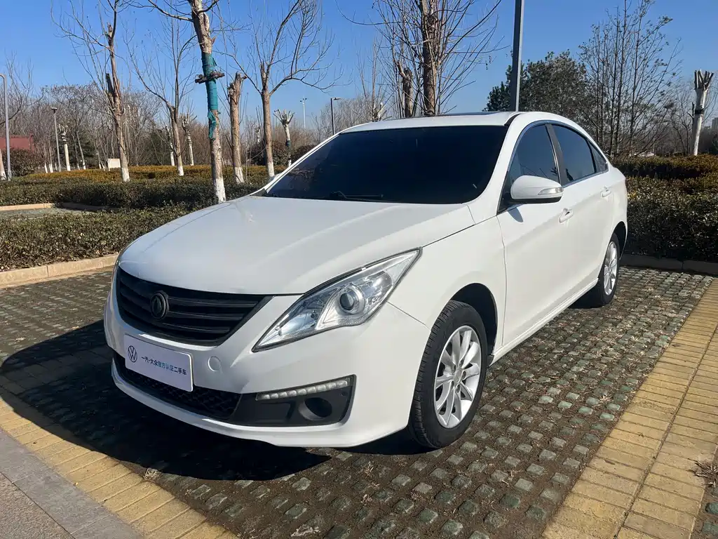 Dongfeng Fengxing Jingyi S50 2016 1.5L Manual Premium Edition 2016 - thumbnail 2
