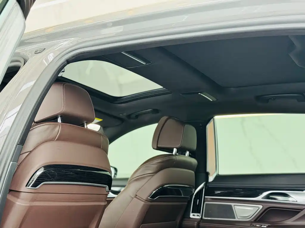 BMW BMW 7 Series 2019 Model Year Facelift 730Li M Sport Package 2020 - thumbnail 18