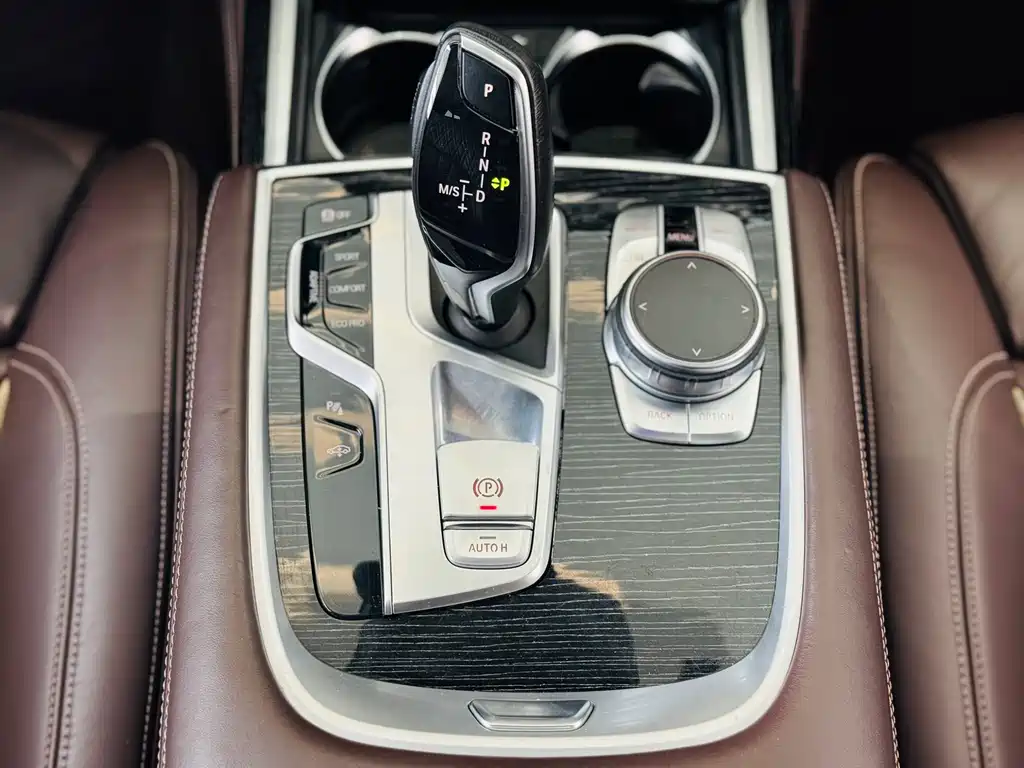 BMW BMW 7 Series 2019 Model Year Facelift 730Li M Sport Package 2020 - thumbnail 26