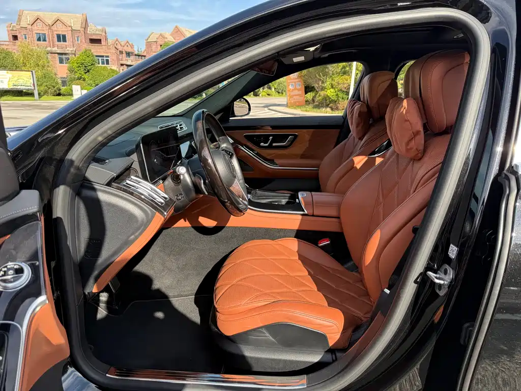 Mercedes-Benz Maybach S-Class 2022 S 480 4MATIC Intelligent Excellence Special Edition 2022 - thumbnail 7