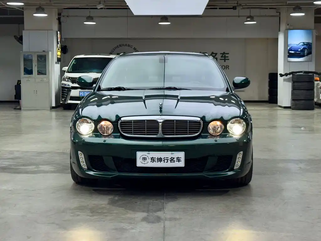 Jaguar Jaguar XJ 2007 XJ8L 4.2 RWD Long Wheelbase 2006 - thumbnail 2