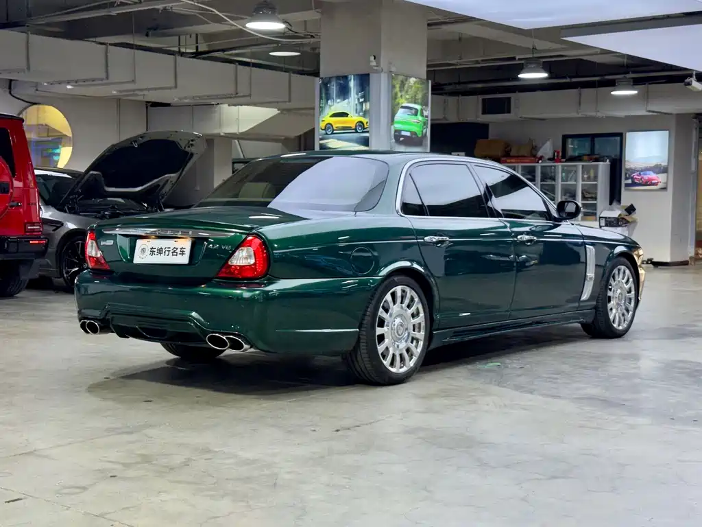 Jaguar Jaguar XJ 2007 XJ8L 4.2 RWD Long Wheelbase 2006 - thumbnail 4