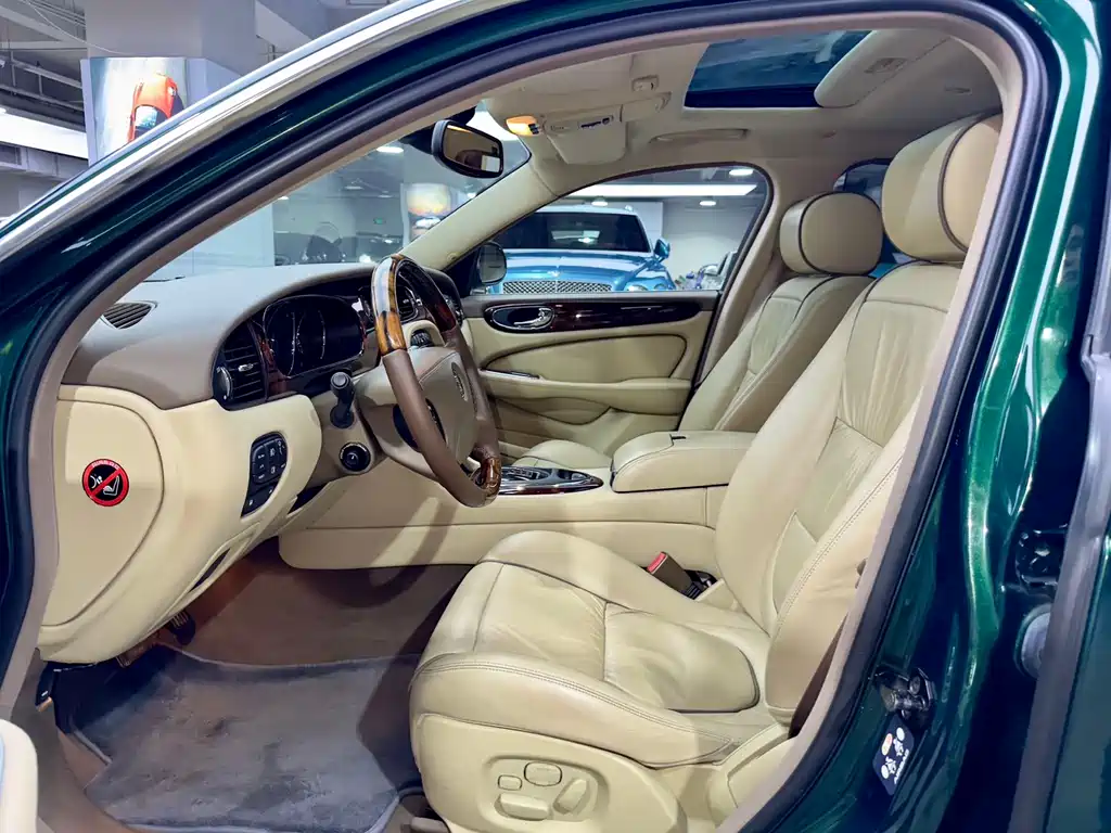 Jaguar Jaguar XJ 2007 XJ8L 4.2 RWD Long Wheelbase 2006 - thumbnail 12