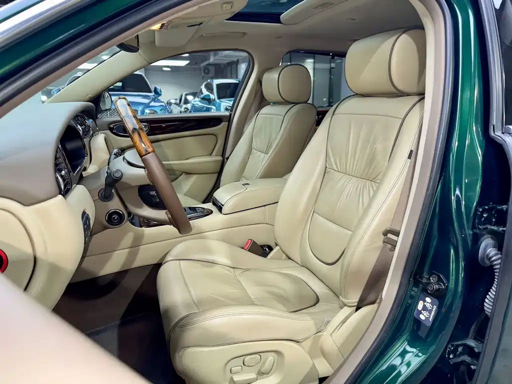 Jaguar Jaguar XJ 2007 XJ8L 4.2 RWD Long Wheelbase 2006 - thumbnail 13