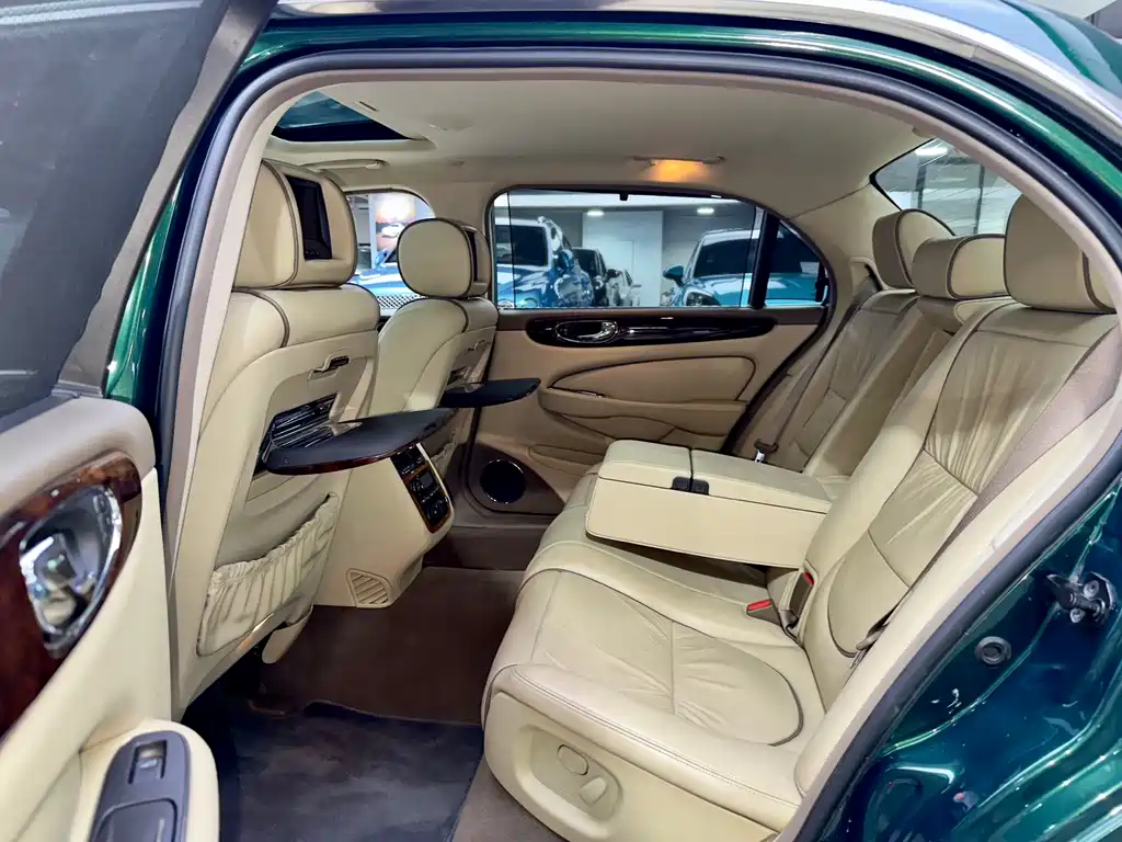 Jaguar Jaguar XJ 2007 XJ8L 4.2 RWD Long Wheelbase 2006 - thumbnail 15