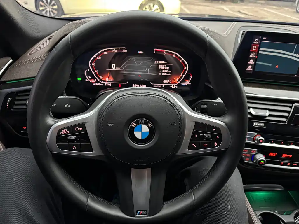 BMW BMW 5 Series 2020 525Li M Sport Package 2020 - thumbnail 23