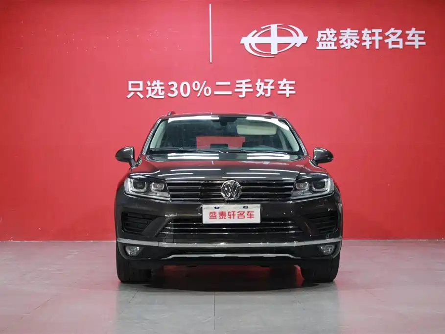 Volkswagen Volkswagen Touareg 2017 3.0 TSI Explorer Edition 2017 - thumbnail 2