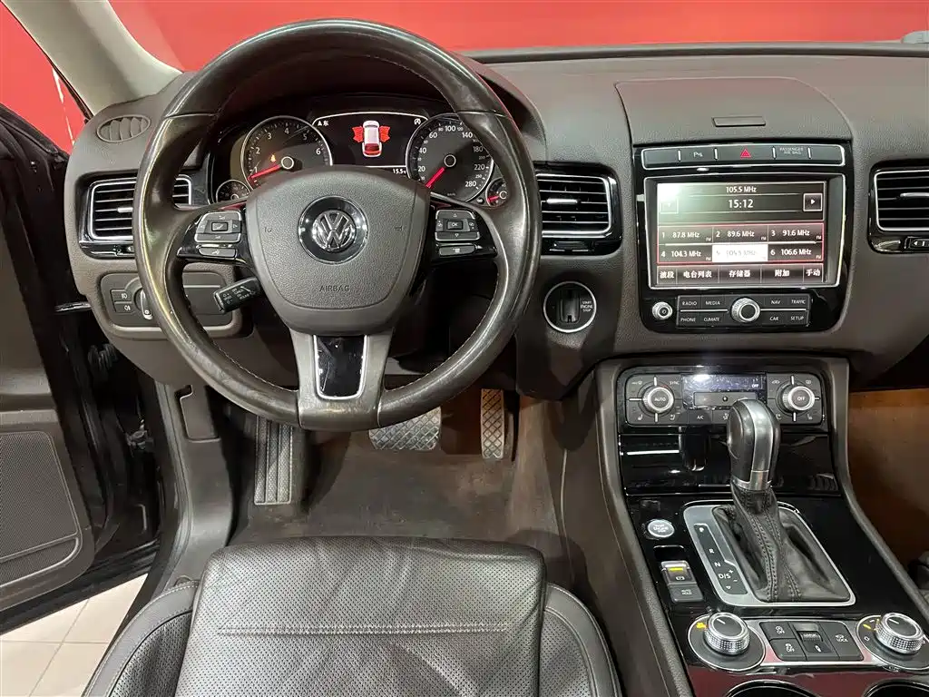 Volkswagen Volkswagen Touareg 2017 3.0 TSI Explorer Edition 2017 - thumbnail 10