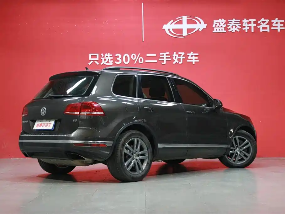 Volkswagen Volkswagen Touareg 2017 3.0 TSI Explorer Edition 2017 - thumbnail 13