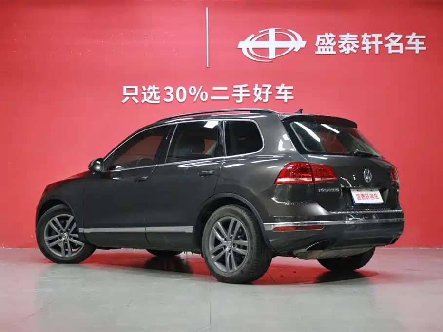 Volkswagen Volkswagen Touareg 2017 3.0 TSI Explorer Edition 2017 - thumbnail 17