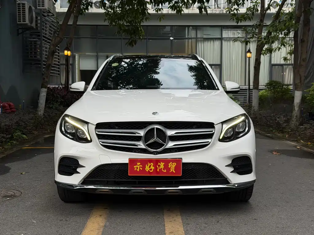 Mercedes-Benz Mercedes-Benz GLC 2018 Facelift GLC 300 4MATIC Sport Edition 2018 - thumbnail 2