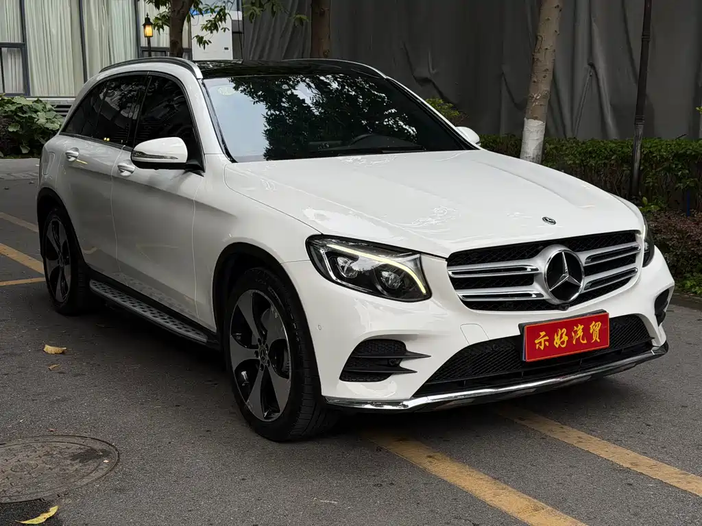 Mercedes-Benz Mercedes-Benz GLC 2018 Facelift GLC 300 4MATIC Sport Edition 2018 - thumbnail 3
