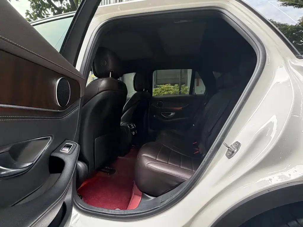 Mercedes-Benz Mercedes-Benz GLC 2018 Facelift GLC 300 4MATIC Sport Edition 2018 - thumbnail 8