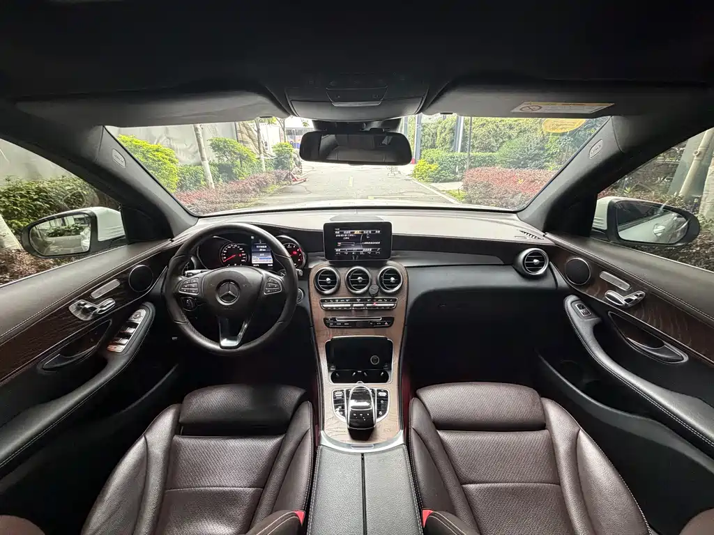 Mercedes-Benz Mercedes-Benz GLC 2018 Facelift GLC 300 4MATIC Sport Edition 2018 - thumbnail 13