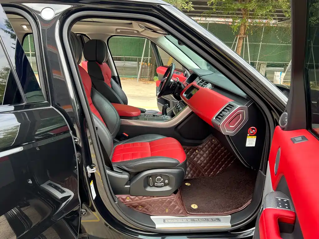 Land Rover Range Rover Sport 2017 3.0 SC V6 Dynamic SE Distinguished Edition 2018 - thumbnail 10