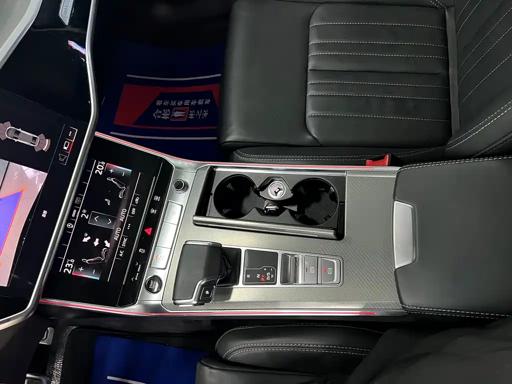 Audi Audi A6L 2023 40 TFSI Luxury Elegant Model 2022 - thumbnail 15