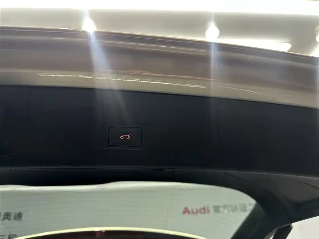 Audi Audi Q3 2018 30th Anniversary Edition 30 TFSI Fashion Model 2019 - thumbnail 15