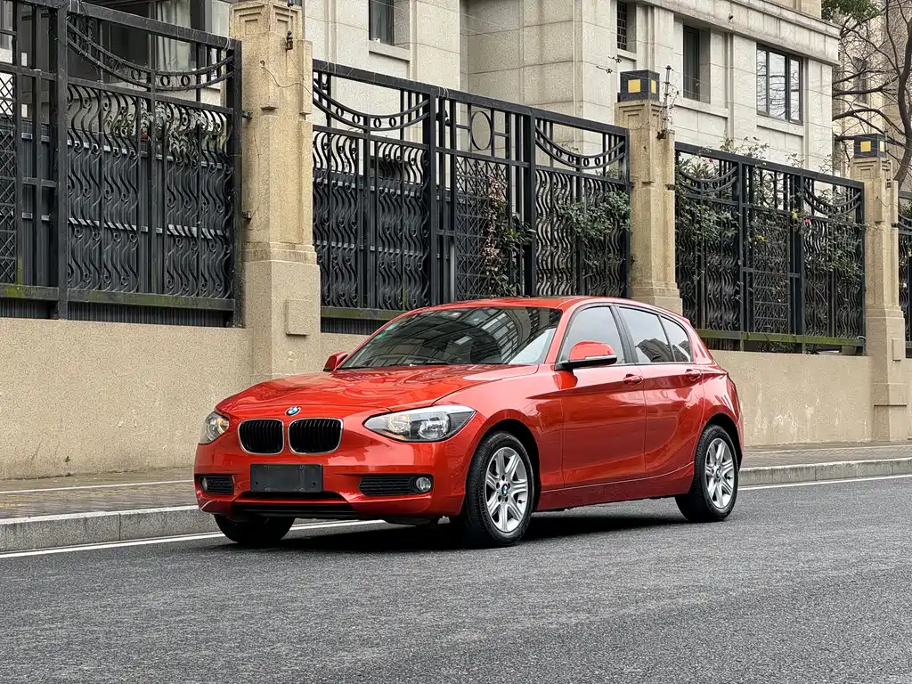 BMW BMW 1 Series Import 2013 Model Facelift 116i Leading Edition 2014