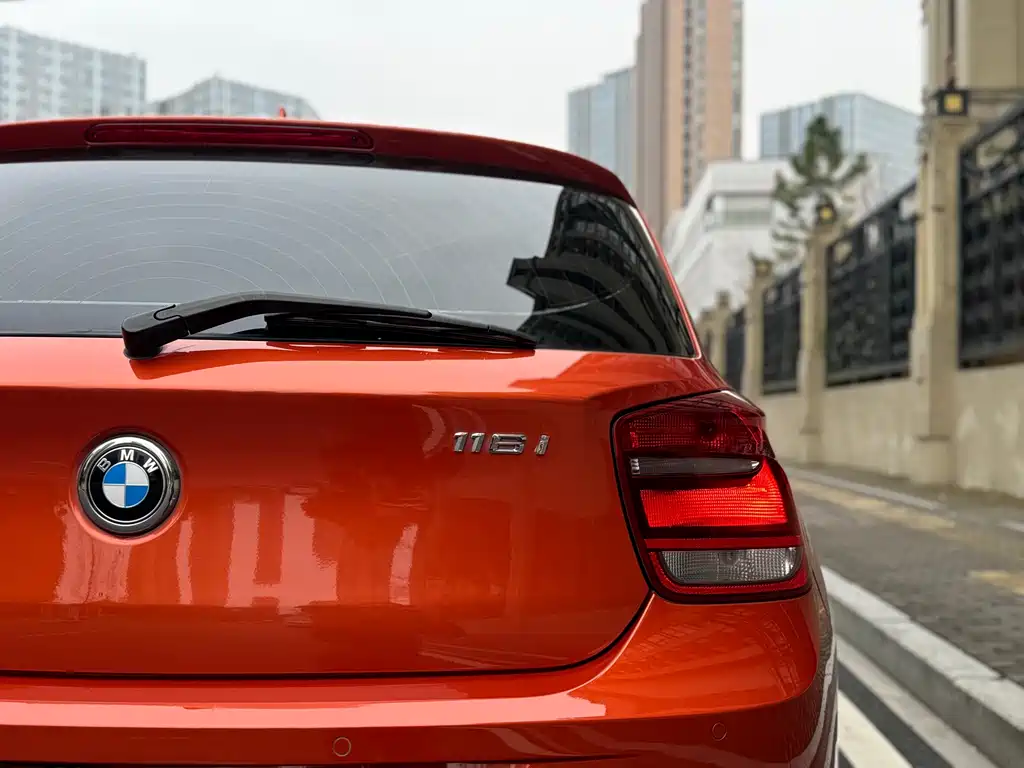 BMW BMW 1 Series Import 2013 Model Facelift 116i Leading Edition 2014 - thumbnail 6