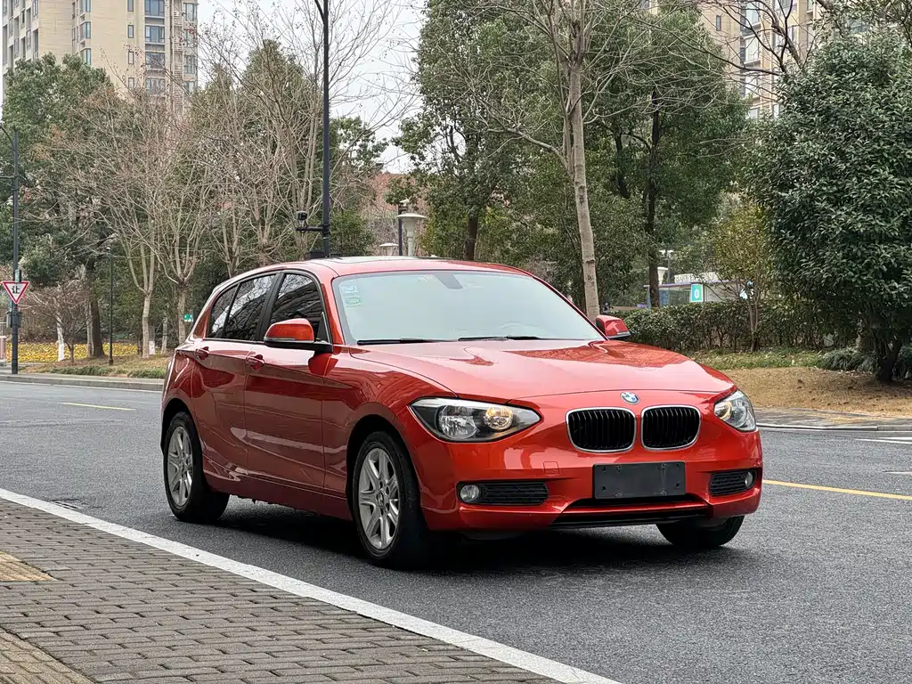 BMW BMW 1 Series Import 2013 Model Facelift 116i Leading Edition 2014 - thumbnail 10