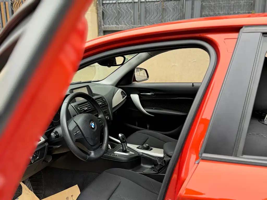 BMW BMW 1 Series Import 2013 Model Facelift 116i Leading Edition 2014 - thumbnail 13