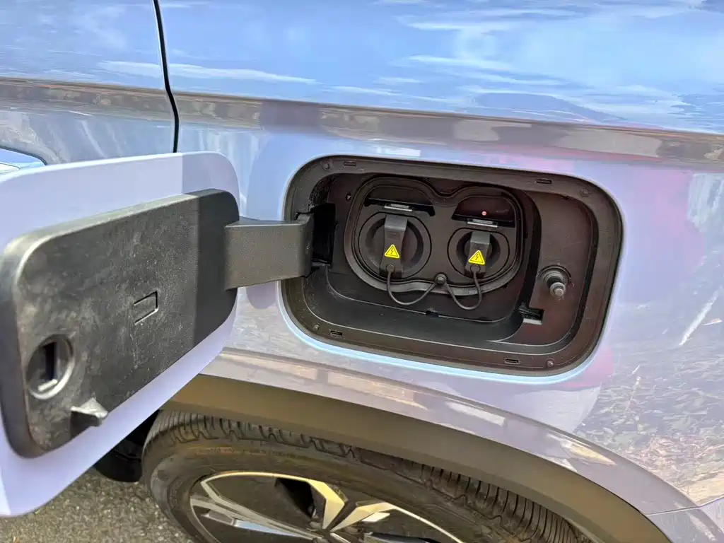 Geely Auto Star Tour L Extended Range Electric 2022 1.5T DHT Extended Range Electric Flagship Edition 2022 - thumbnail 23