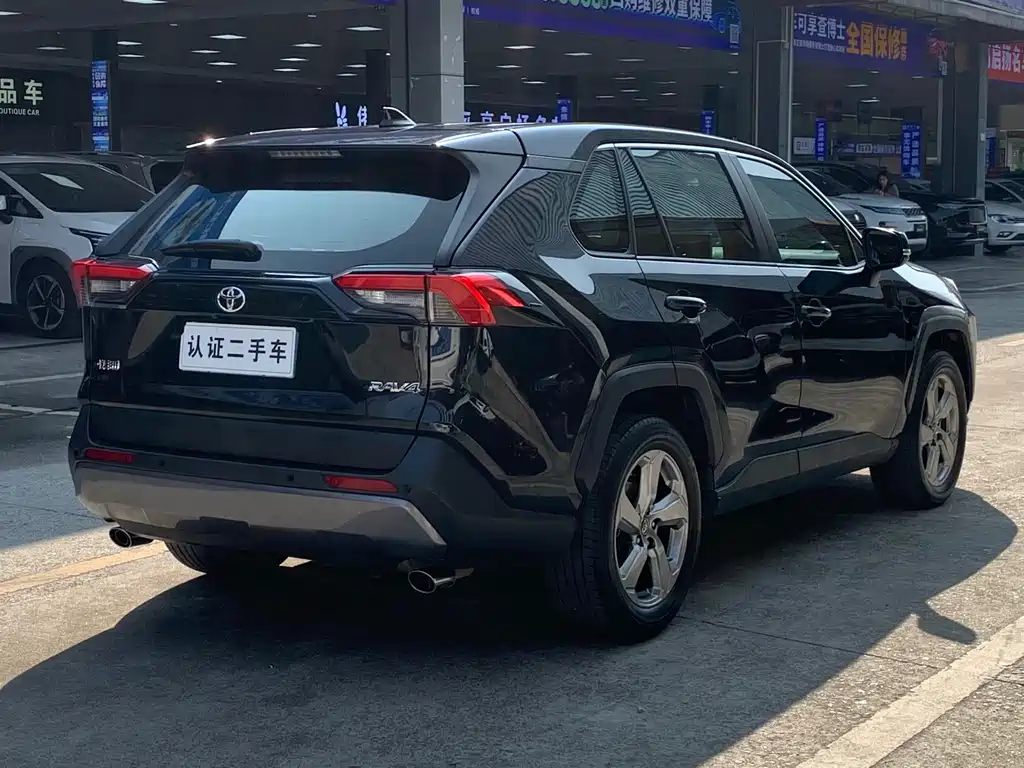 Toyota RAV4 2022 2.0L CVT 2WD Fashion Edition 2022 - thumbnail 7