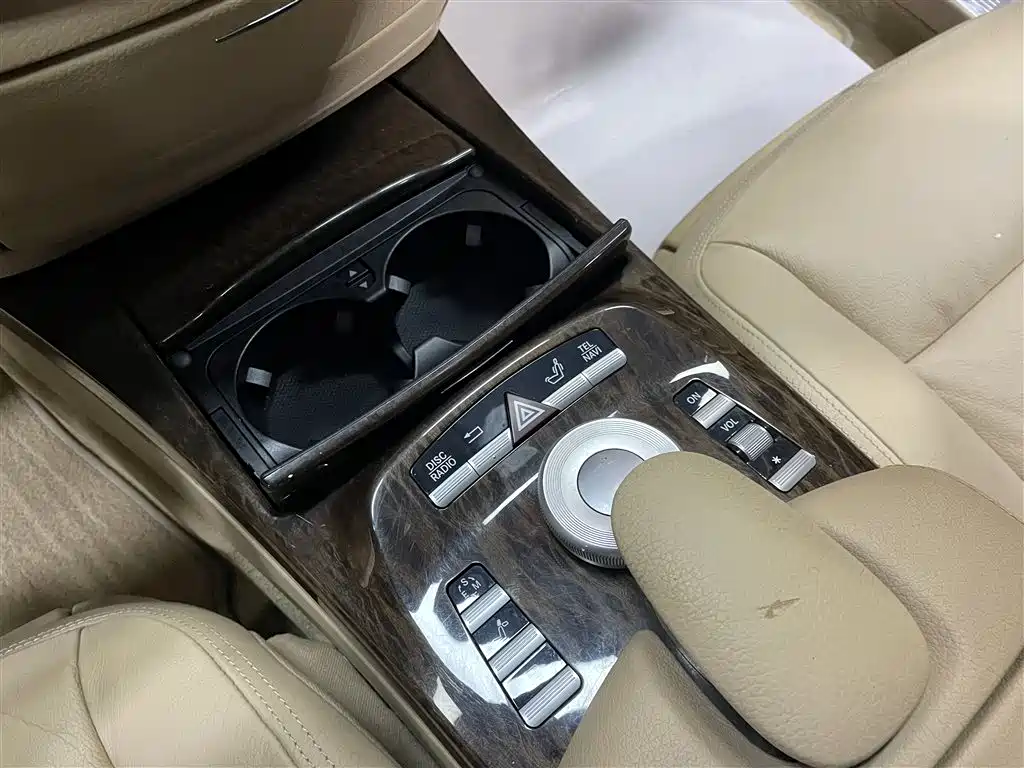 Mercedes-Benz Mercedes-Benz S-Class 2012 S 300 L Premium Grand Edition 2012 - thumbnail 13