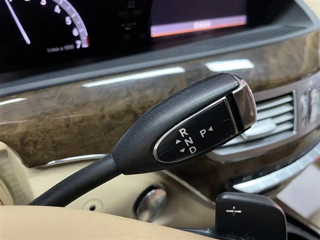 Mercedes-Benz Mercedes-Benz S-Class 2012 S 300 L Premium Grand Edition 2012 - thumbnail 14