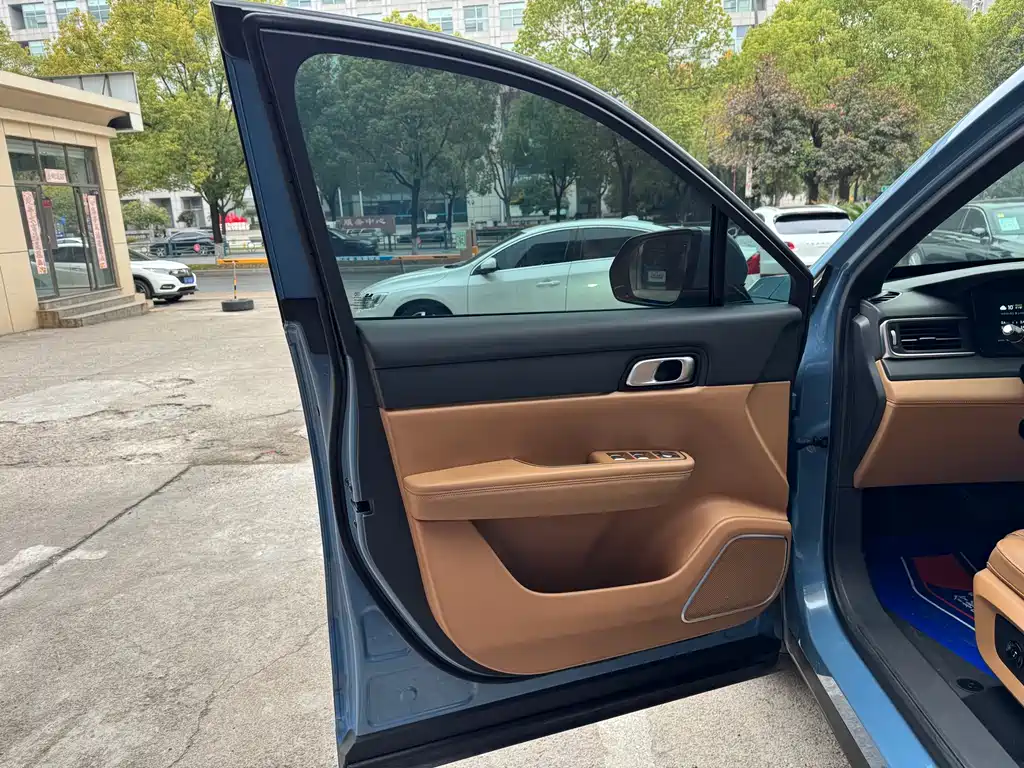 Li Auto Li ONE 2021 Extended Range 6-Seat Version 2022 - thumbnail 7