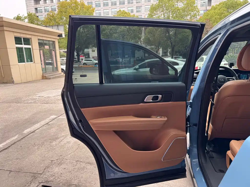 Li Auto Li ONE 2021 Extended Range 6-Seat Version 2022 - thumbnail 10