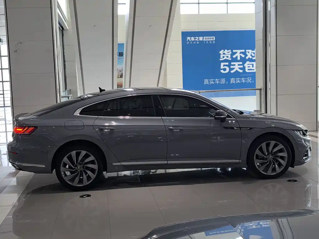 Volkswagen FAW-Volkswagen CC 2023 380TSI Dazzling Edition 2023 - thumbnail 11
