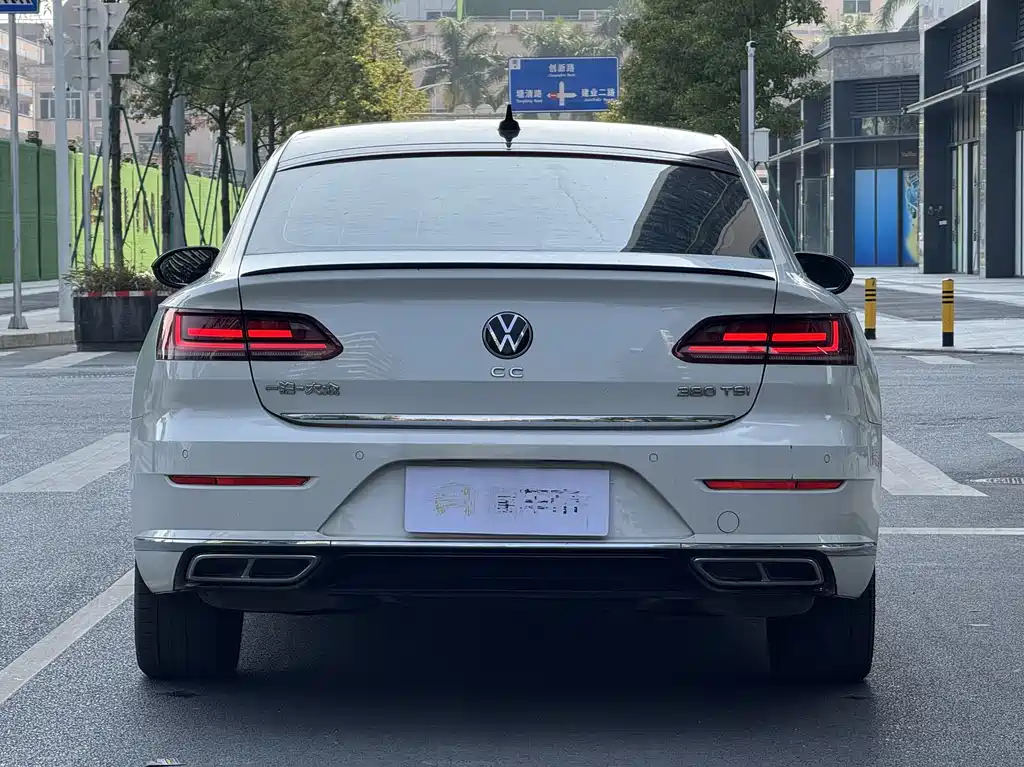 Volkswagen Faw-Volkswagen CC 2023 380TSI Dazzle Edition 2023 - thumbnail 5