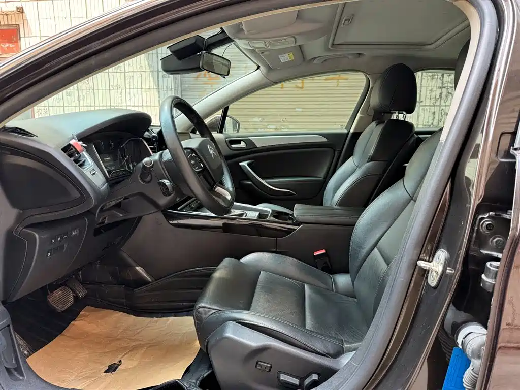 Citroen Citroën C5 2017 350THP Automatic Luxury Edition 2017 - thumbnail 4