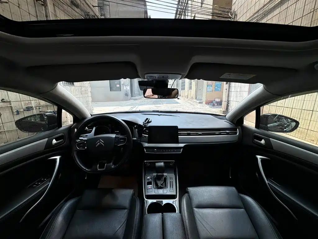 Citroen Citroën C5 2017 350THP Automatic Luxury Edition 2017 - thumbnail 6