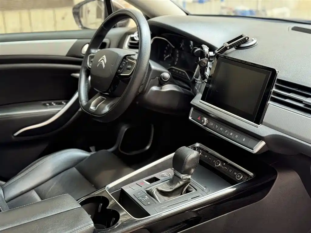 Citroen Citroën C5 2017 350THP Automatic Luxury Edition 2017 - thumbnail 13