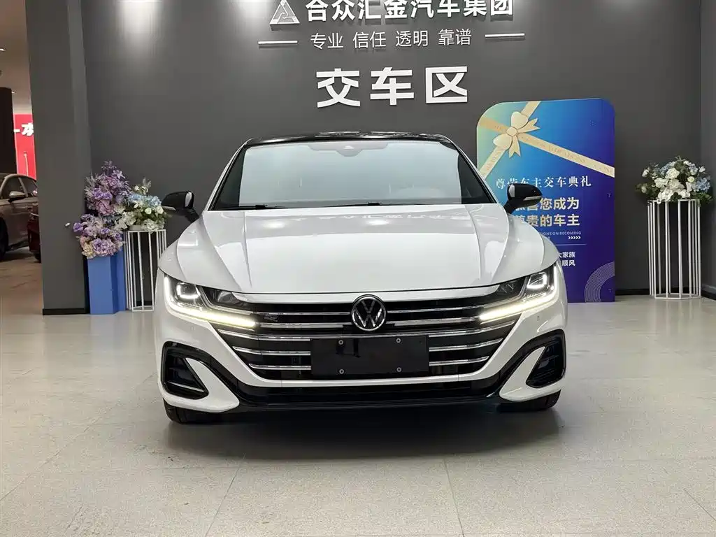 Volkswagen FAW-Volkswagen CC 2023 380TSI Dazzling Edition 2022 - thumbnail 2