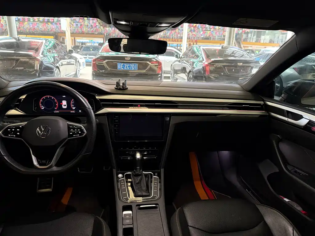 Volkswagen Faw-Volkswagen CC 2023 380TSI Dazzling Edition 2023 - thumbnail 5