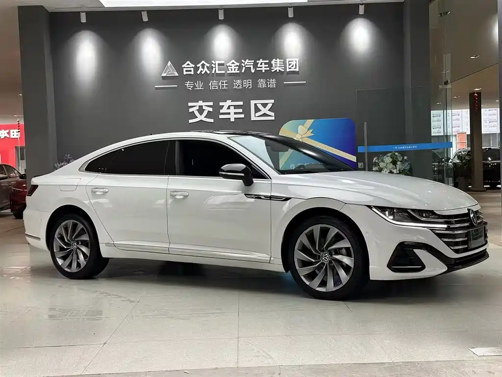 Volkswagen FAW-Volkswagen CC 2023 380TSI Dazzling Edition 2022 - thumbnail 4