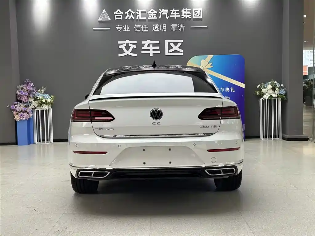 Volkswagen FAW-Volkswagen CC 2023 380TSI Dazzling Edition 2022 - thumbnail 5