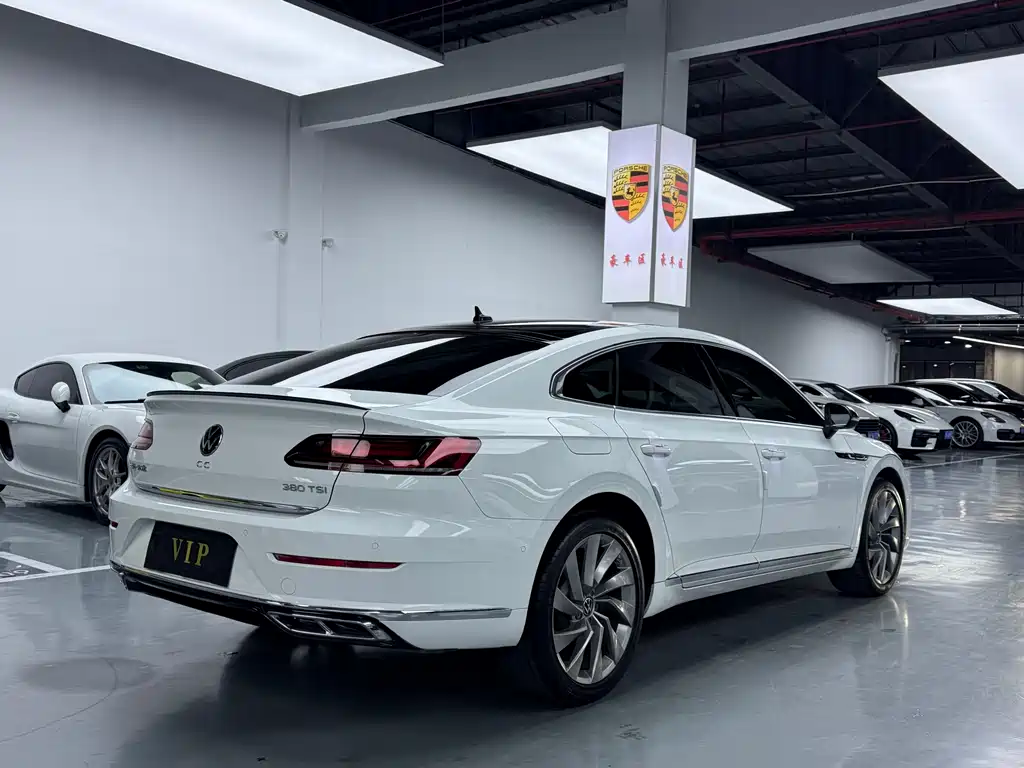 Volkswagen Faw-Volkswagen CC 2023 380TSI Dazzling Edition 2023 - thumbnail 19