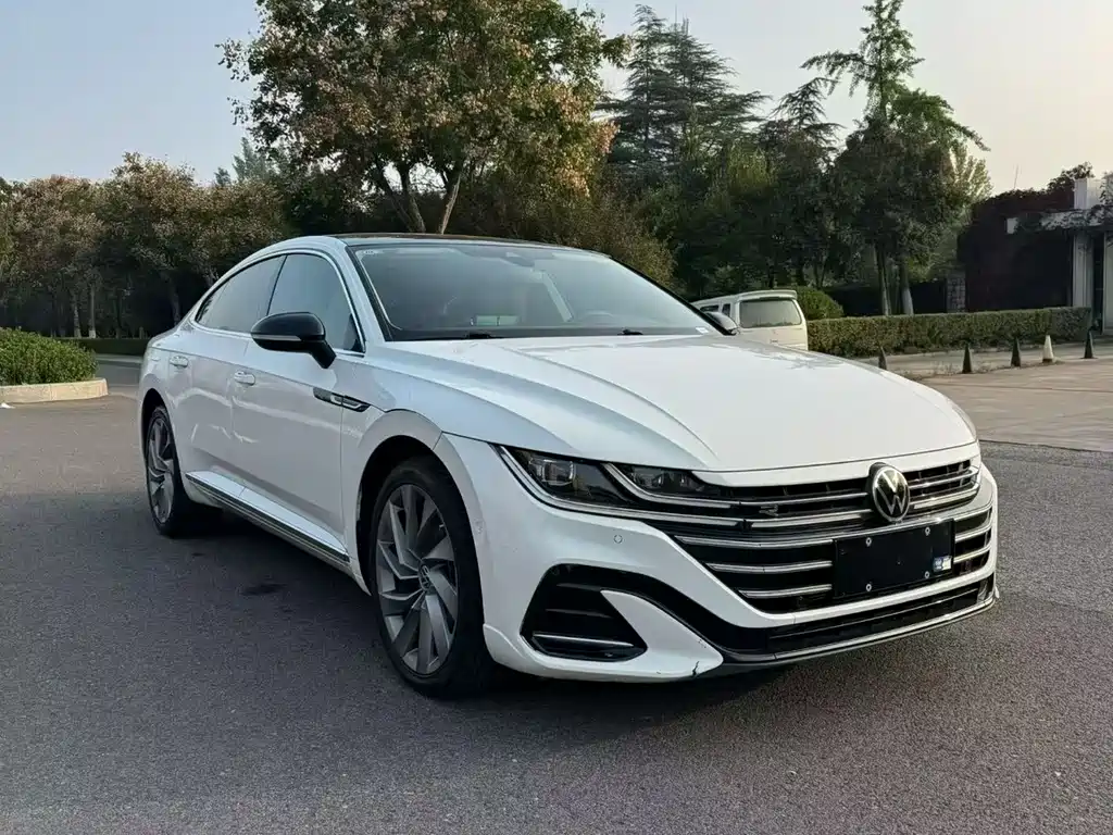 Volkswagen Faw-Volkswagen CC 2023 380TSI Dazzling Edition 2023 - thumbnail 3