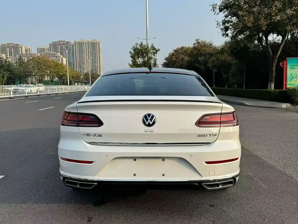 Volkswagen Faw-Volkswagen CC 2023 380TSI Dazzling Edition 2023 - thumbnail 5