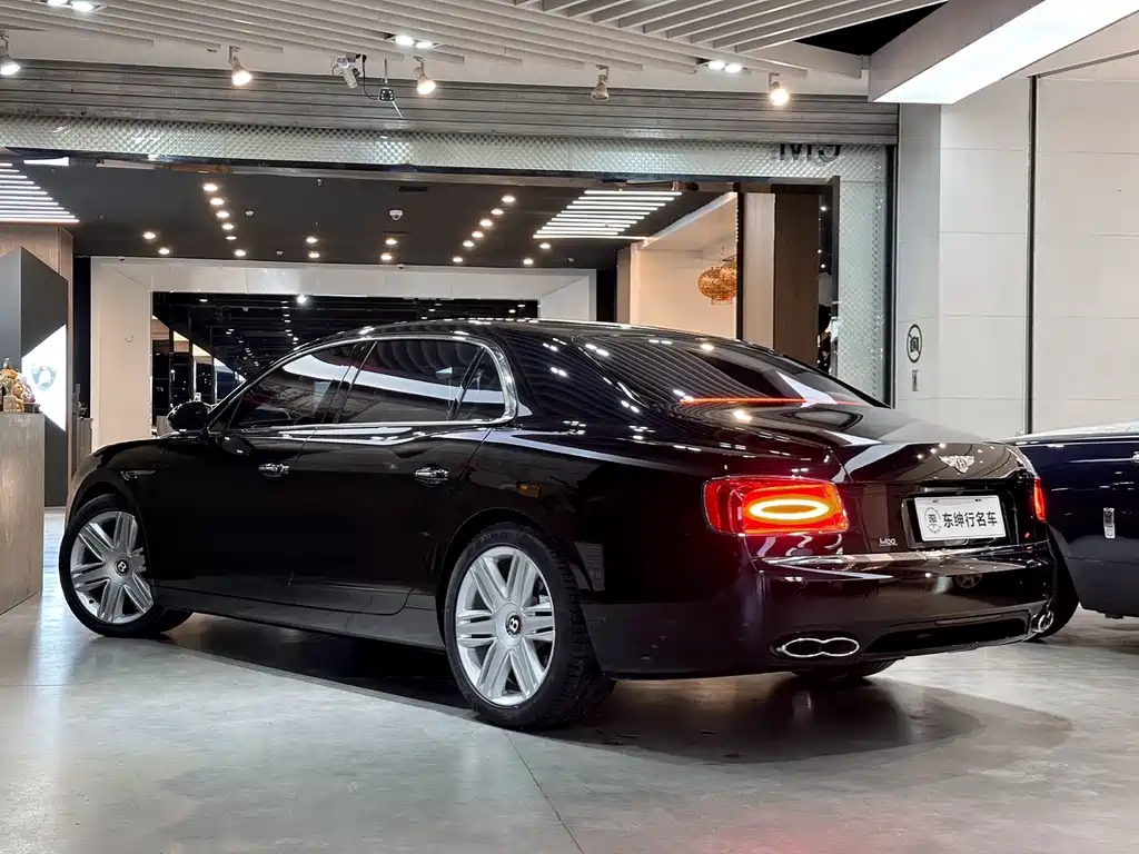 Bentley Bentley Continental GT 2017 4.0T V8 Standard Edition 2019 - thumbnail 4