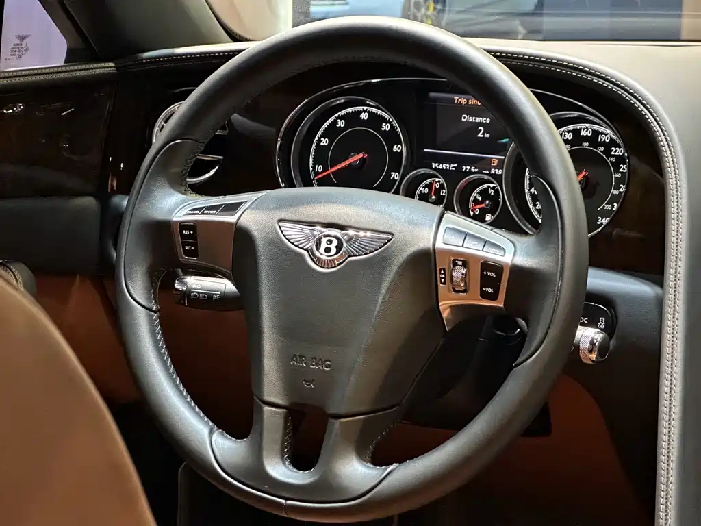Bentley Bentley Continental GT 2017 4.0T V8 Standard Edition 2019 - thumbnail 9