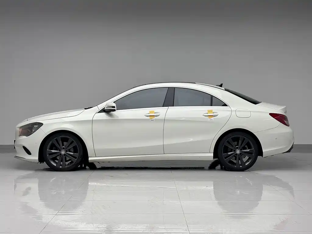 Mercedes-Benz Mercedes-Benz CLA (Imported) 2016 Model Facelift CLA 200 Sport Edition 2017 - thumbnail 5