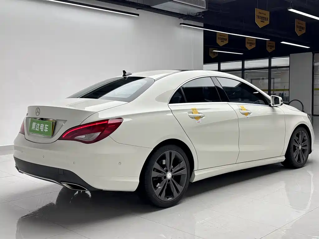 Mercedes-Benz Mercedes-Benz CLA (Imported) 2016 Model Facelift CLA 200 Sport Edition 2017 - thumbnail 8